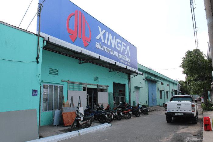 Xưởng sản xuất, gia công lắp đặt cửa nhôm Xingfa nhập khẩu chính hãng của Phúc Đạt.