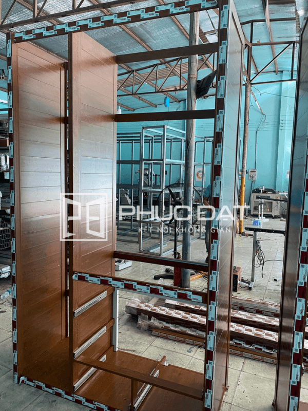 Phúc Đạt Door