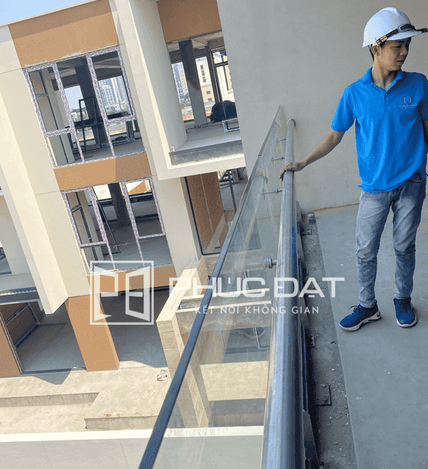 Phúc Đạt Door