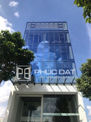 Lắp đặt vách kính nhà cao tầng, vách kính ngoài trời uy tín giá tốt 2022