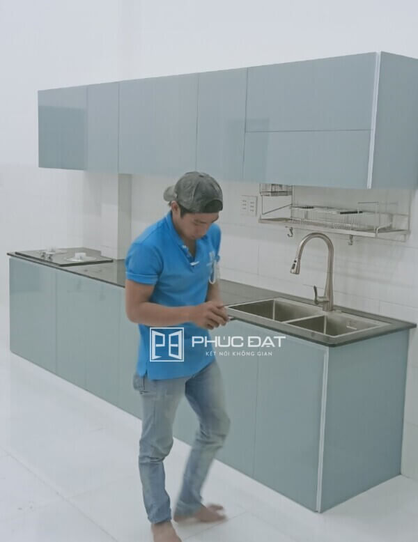 Công trình tủ bếp nhôm kính tại Mã Lò, Bình Tân, TPHCM 2 cong trinh tu bep nhom kinh ma lo binh tan tphcm 2