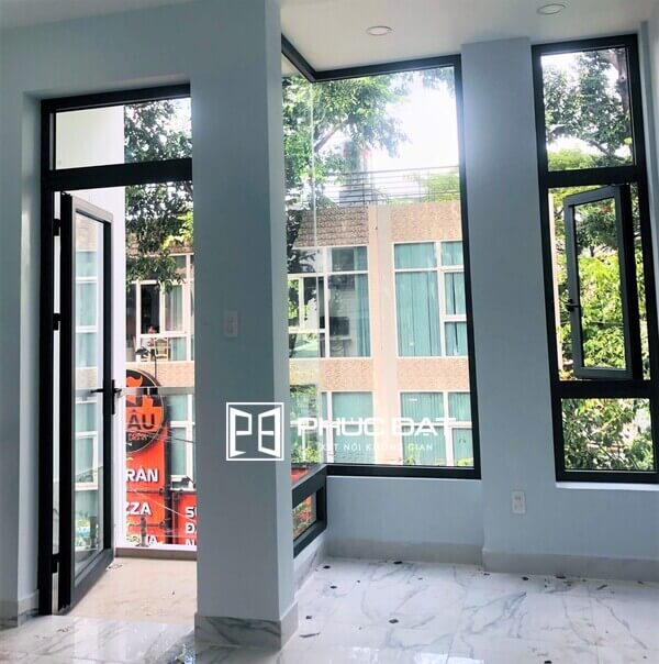 Công trình nhôm kính tổng thể tại Nguyễn Thái Bình, Tân Bình, TPHCM 4 cong trinh nhom kinh nguyen thai binh tan binh tphcm 7