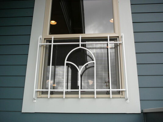 Khung bảo vệ cửa sổ đơn giản -2
